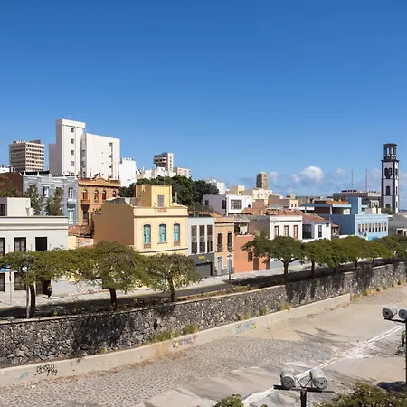 Home2book Sea Front Studio, Las Gaviotas Beach Apartment *