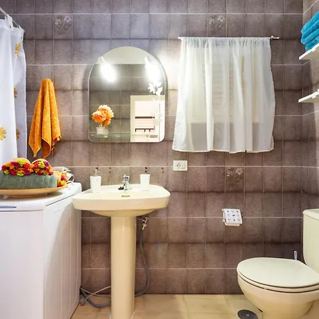 Home2book Sea Front Studio, Las Gaviotas Beach Apartment
