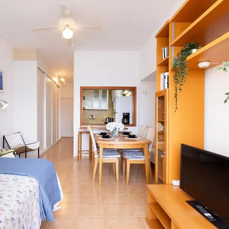 Apartment Home2book Sea Front Studio, Las Gaviotas Beach
